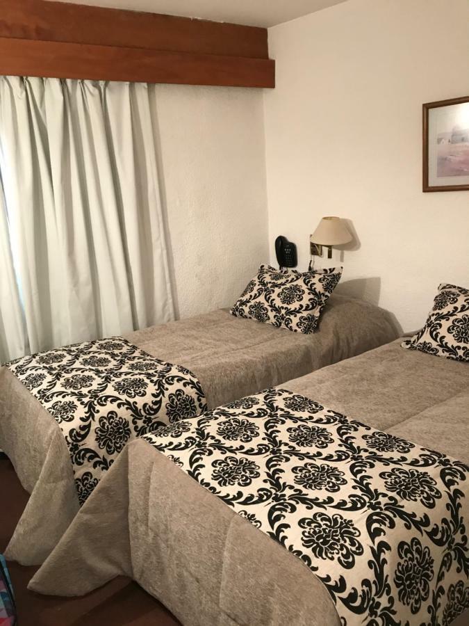 Hotel Bariloche Flat Екстер'єр фото